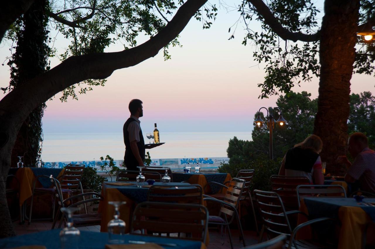 Albergo Miramare Cala Gonone Exteriér fotografie