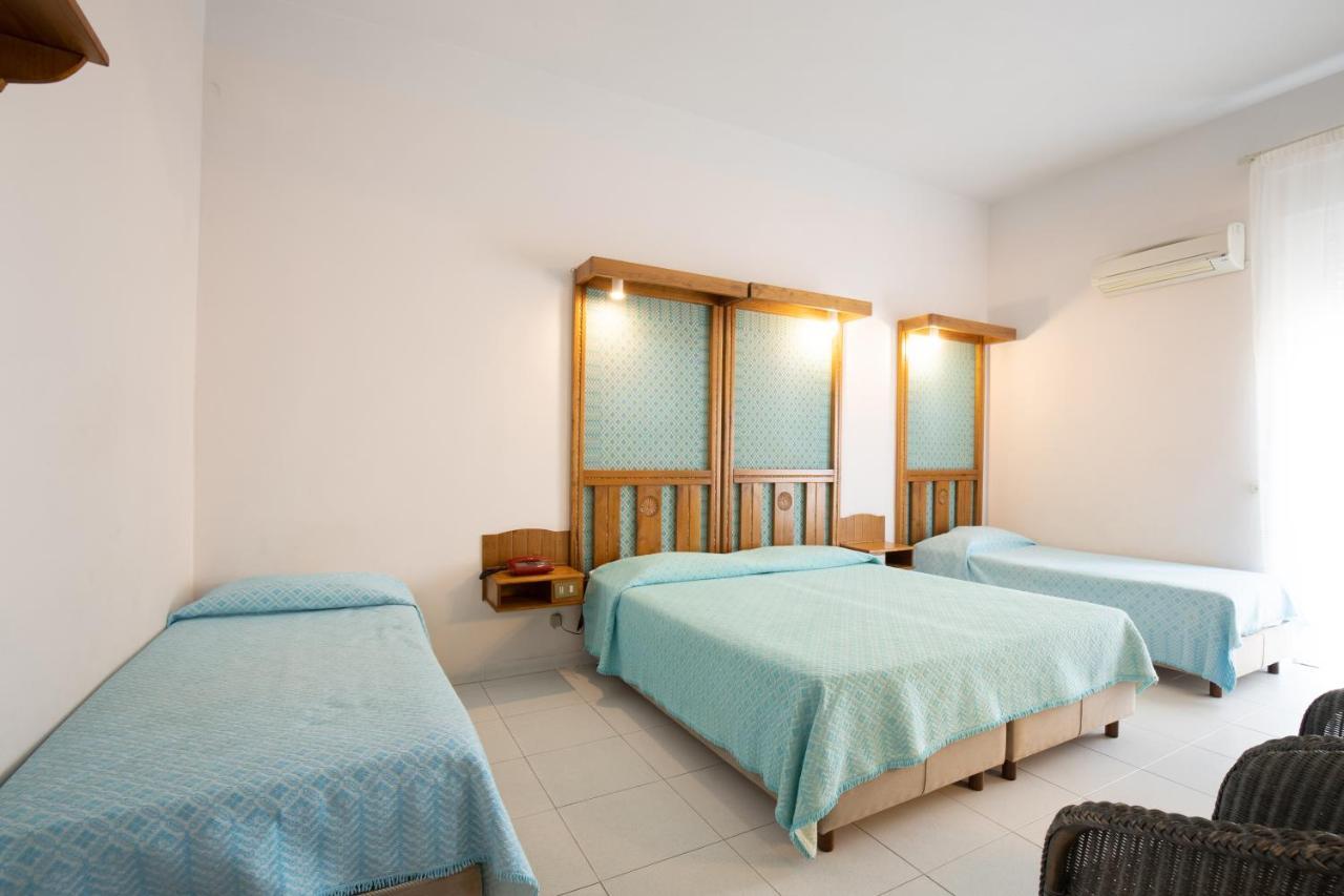 Albergo Miramare Cala Gonone Exteriér fotografie