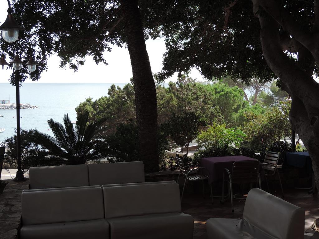 Albergo Miramare Cala Gonone Exteriér fotografie