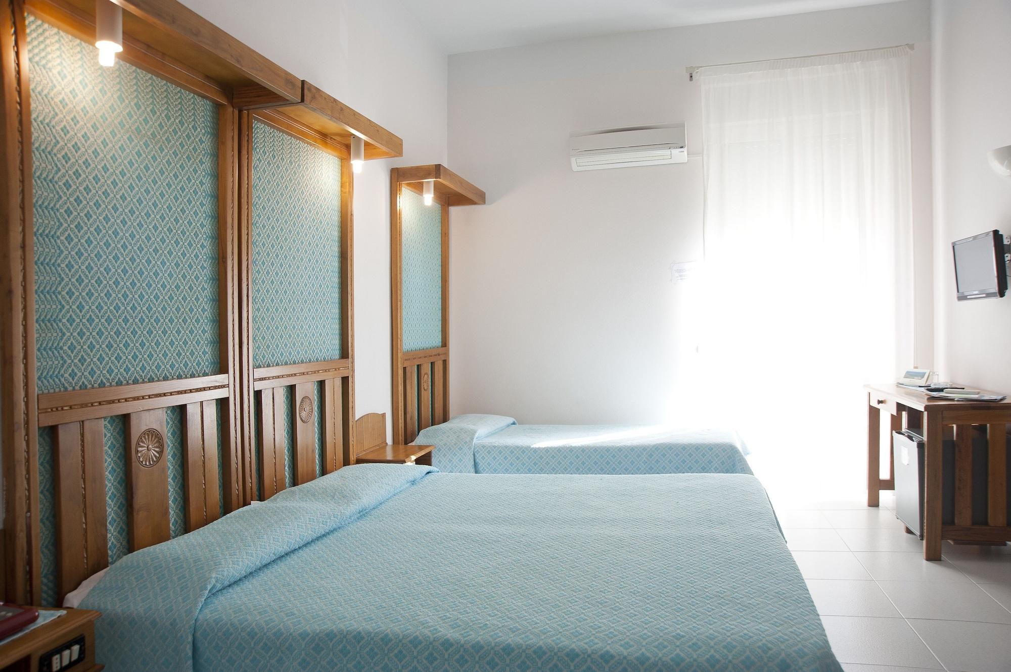 Albergo Miramare Cala Gonone Exteriér fotografie