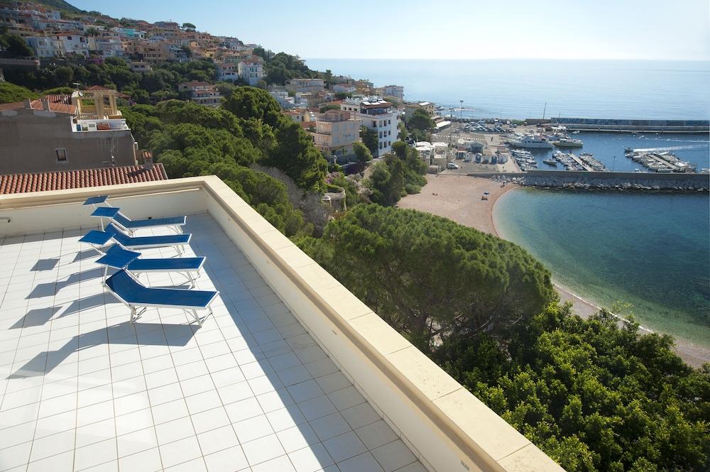 Albergo Miramare Cala Gonone Exteriér fotografie